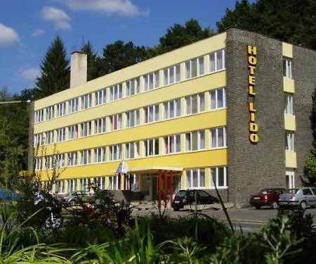 Hotel Lido Miskolc Buitenkant foto